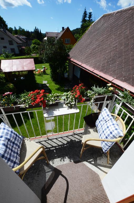 Pension Pod Morskym Okem Karlovice  Exterior photo